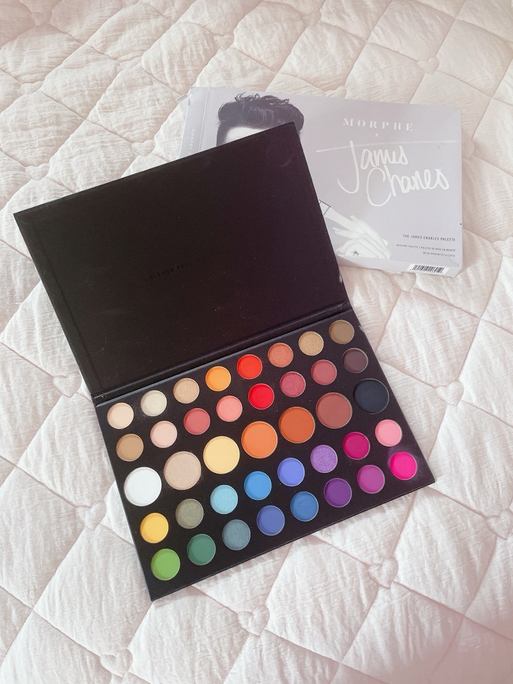 𝜗𝜚 morphe x james charles ultimate makeup palette - Picture 3 of 5